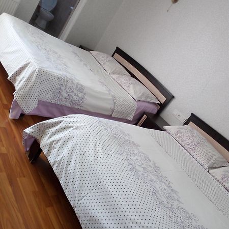 Small Guest House Kvariati Εξωτερικό φωτογραφία