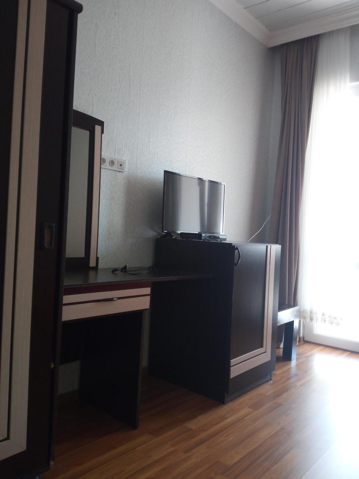Small Guest House Kvariati Εξωτερικό φωτογραφία