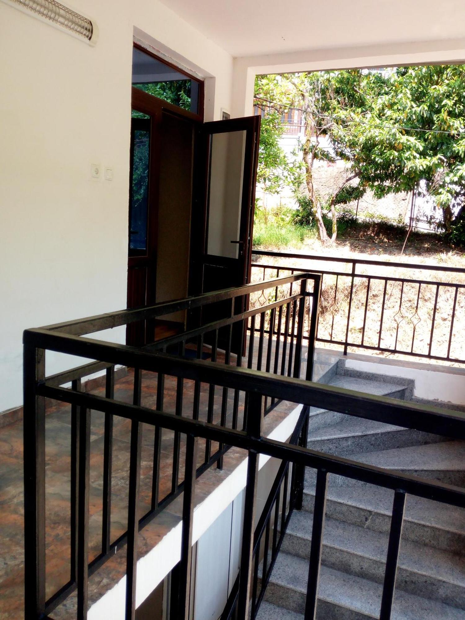 Small Guest House Kvariati Εξωτερικό φωτογραφία