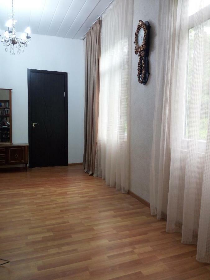 Small Guest House Kvariati Εξωτερικό φωτογραφία